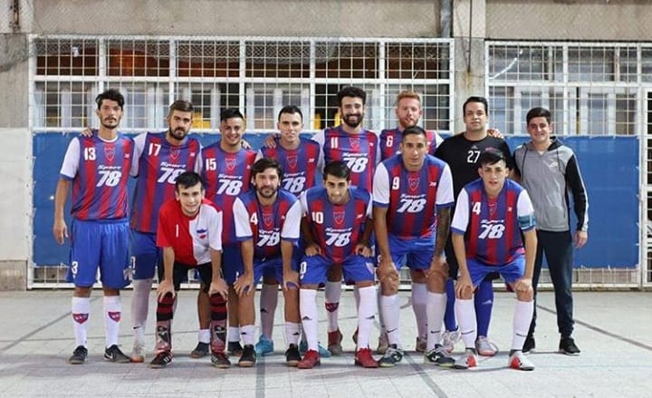 La banda de las cuatro plazas