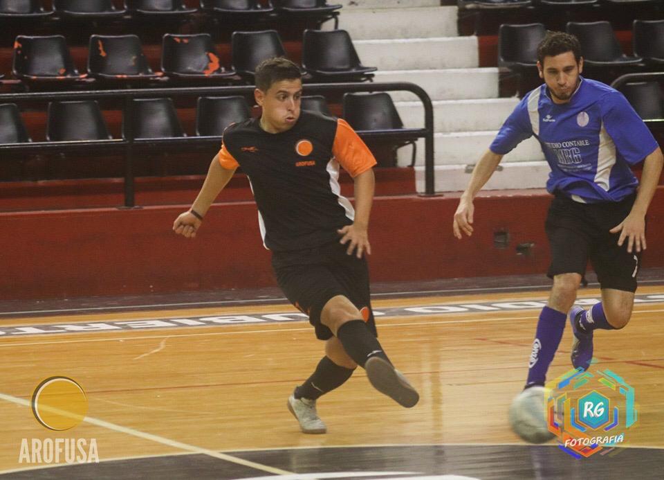 Stefano Micheli, ala de Newells