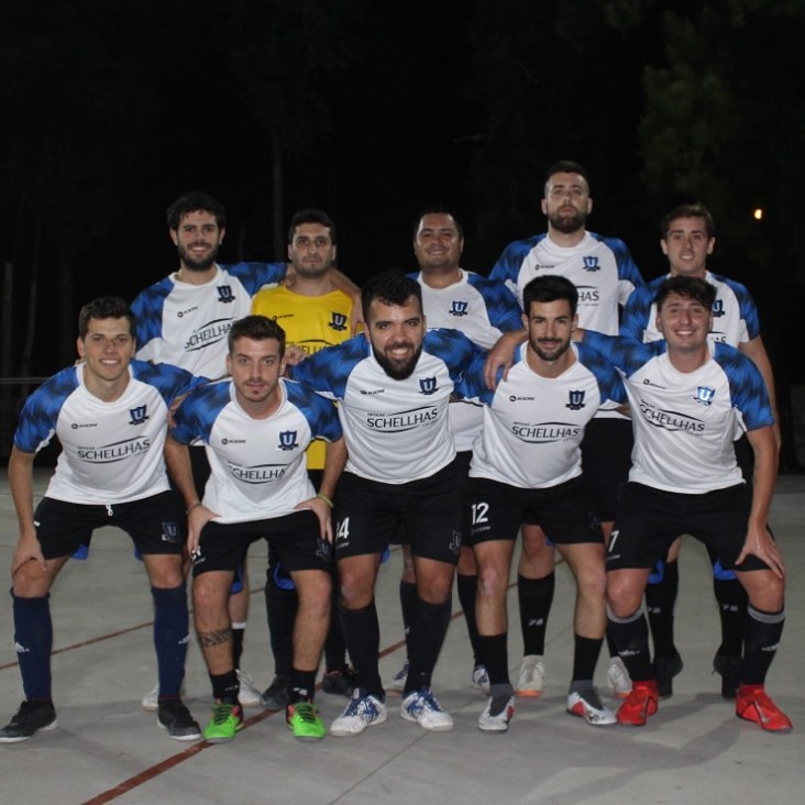 La Primera de Universitario!
